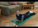 Kağıt Havlu Fitness Egzersizleri: Anasayfa Pilates Egzersizleri: Eğilimli Bacak Kaldırma
