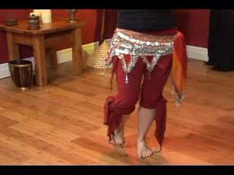 Mısır Folklorik Göbek Dansı: Dans Eden İtme Adım Göbek Resim 1