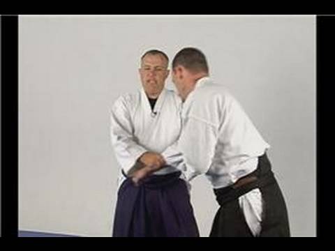 Kokyunage Temel Aikido Teknikleri: Aikido Teknikleri: Bir Düz Yumruk Karşı Kokyunage Resim 1