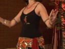 Oryantal Dans Göğüs Hareketleri : Omuz Shimmy Oryantal Dans Hareket Resim 4