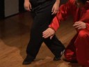 Kung Fu Bacak Egzersizleri Güçlendirilmesi: Kung Fu Makas Egzersiz Büküm Resim 4