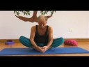 Nazik Yoga Poses: Yoga Kelebek Pose Resim 3