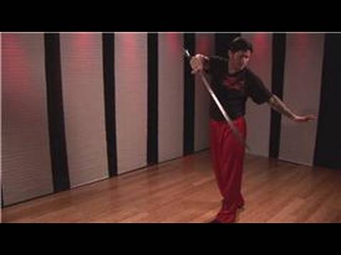 Kung Fu Saber Temelleri: Kung Fu Saber Temelleri: Yukarı Doğru Kesme Ve Bıçak Combo İplik Resim 1