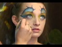Fantezi Göz Makyajı: Glitter Fantastik Makyaj Uygulamak Resim 3