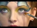 Fantezi Göz Makyajı: Glitter Fantastik Makyaj Uygulamak Resim 4