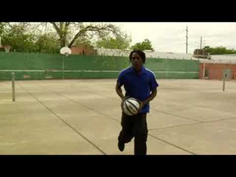 Temel Basketbol Hareketleri & Matkaplar : Basketbol Hareketler: Göğüs Pas Çalışan 