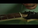 Bir Elektro Gitar Up Ayarlama: Bir Gitarın Truss Rod Bulma Resim 3