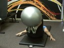 İstikrar Ball Egzersizler: Eğimli Ve Egzersiz İle İstikrar Topu Yakalamak