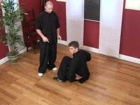 Kung Fu Teknikleri: Kung Fu Duruş Oturma Resim 1