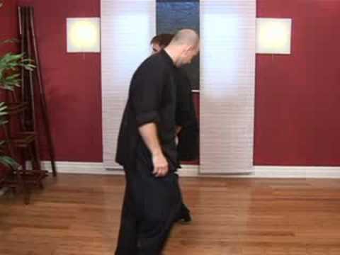 Kung Fu Teknikleri: Kung Fu Lotus Duruş Resim 1