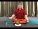 Temel Hatha Yoga: Yoga Ceset Poz Rahatlatıcı Resim 4