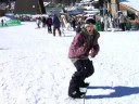 Nasıl Snowboard 180 Biler: Bir Snowboard Üzerinde Bir Atlama Sırasında 180 Yaklaşıyor