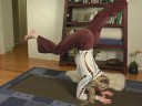 Yoga Üst Vücut Gücü İçin Poz : Yoga Tavuskuşu Üst Vücut Gücü İçin Poz  Resim 3