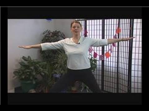 II Savaşçı Poz Yoga : Yoga Savaşçı II Poz: Omurga Uzatmak 