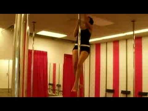 Fitness Pole Dancing : Dans Sırasında Tırmanma 