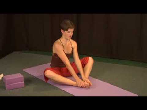 Oturmuş Yoga Poses: Yoga Kundura'nın Poz
