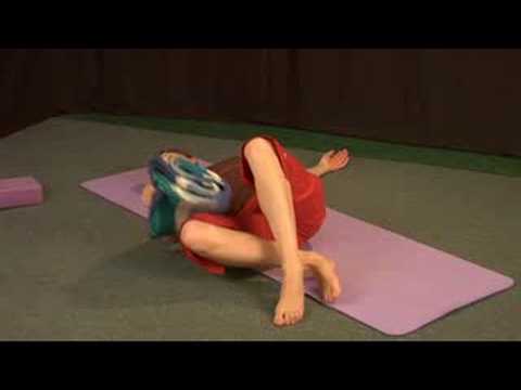 Yoga Pozlar Oturmuş : Yoga Yatkın Büküm Poz Resim 1
