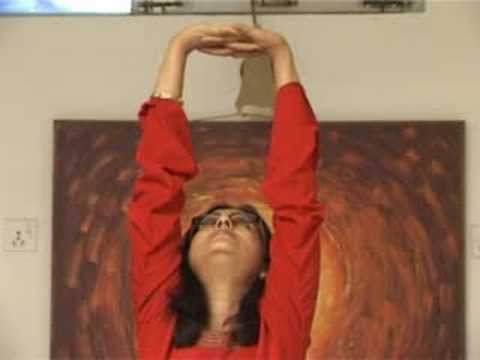 Migren Baş Ağrısı İçin Yoga: Yoga Göksel Streç Poz Migren İçin