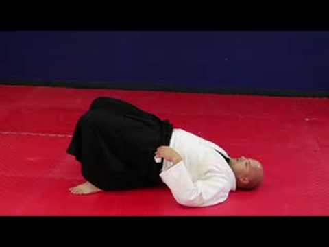 Aikido Egzersizleri Ve Uzanıyor: Aikido Köprü Uzanır Resim 1