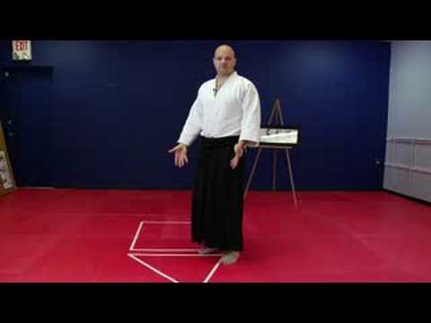 Aikido Egzersizleri Ve Uzanıyor: Aikido Üçgen Hareketleri Resim 1
