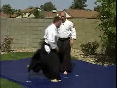 Mune Tsuki Waza: Orta Aikido Teknikleri: Mune Tsuki Iriminage: Orta Aikido Teknikleri Resim 1