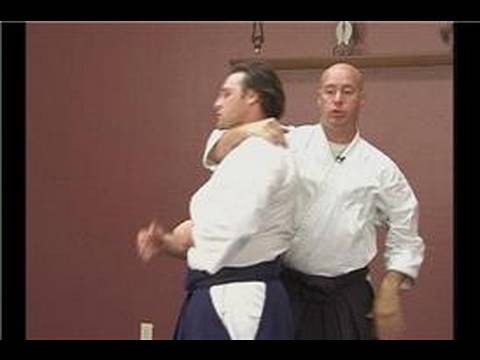 Ryotedori Waza: Orta Aikido Teknikleri: Ryotedori Üzerinden Kubishime Resim 1