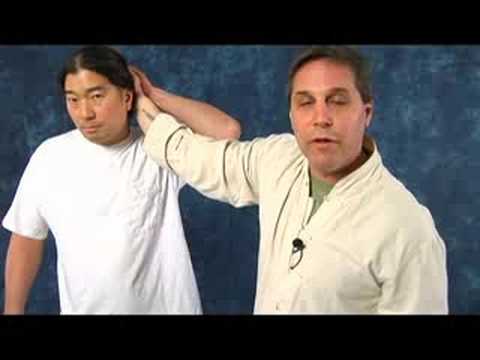 Tai Chi Dövüş Sanatı Uygulamaları : Tai Chi: Saç Kapmak Savunma Resim 1