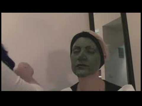 Protez Makyaj: Nasıl Bir Cadı Oluşturmak İçin: Protez Makyaj: Cadı Yüz Pudralanmaya Resim 1