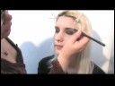 Sihir Goth Makyaj: Kaşları Goth Makeover Resim 3