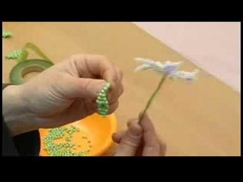 Çiçek Boncuklu Bir Buket Yapımı : Sapları İçin Boncuklu Yaprak Bağlama 