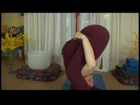 Temel Akış Vinyasa Yoga: Temel Teşkil & Lotus Pozisyonu : Vinyasa Yoga: Firefly Ayakta  Resim 1