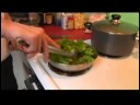 İspanyol Karidesi Tarifi : İspanyolca Karides: Yeşiller Tavada Pişirme  Resim 4