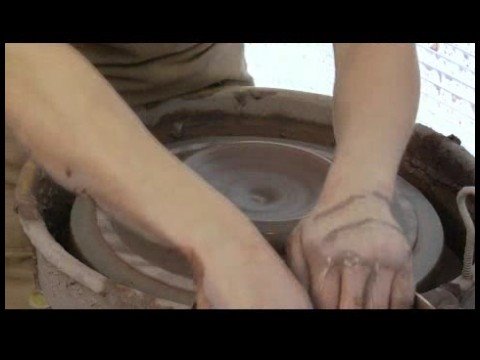 Nasıl Toprak Bir Güveç Yemeği Yapmak İçin : Clay Kapağı Şekillendirme  Resim 1