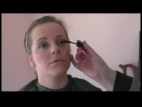 Sahne Makyaj İpuçları Ve Teknikleri : Makyaj Maskara Sahne  Resim 1