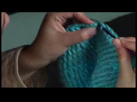 Şapka Tığ İşi Nasıl Yapılır : Bir Şapka Sınır Crocheting: Satır 1 Resim 1