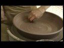 Bir Kil Çip Ve Dip Yemek Yapma: Kil Çanak Form Çekerek Resim 4
