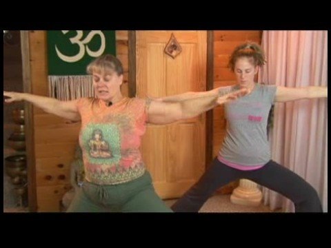 Ayakta Yoga Pozisyonları : Yoga Ayakta Yan Açı Poz Resim 1