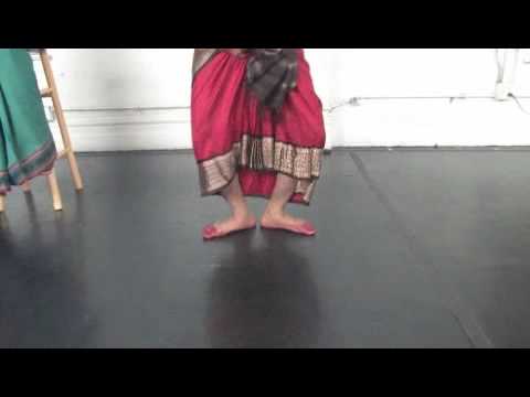 Güney Hint Bharatanatyam Dans Dersleri : Temel Bharatanatyam Dansı Hece Resim 1