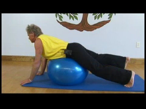 Yoga Sağlık Ve Sağlıklı Yaşam Egzersizleri : Yoga Topu Masa Pozisyon Dengeleme İpuçları