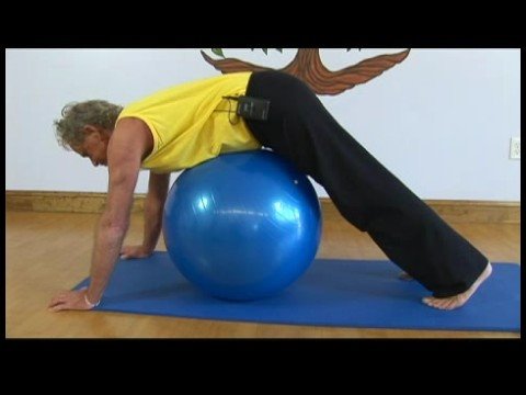 Yoga Sağlık Ve Sağlıklı Yaşam Egzersizleri : Yoga Topu Masa Pozisyonu