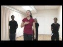 Çocuklar İçin Hip Hop Dans Öğretmek : Göğüs Açılır Ve Diz Bops Çocuklar İçin Egzersiz 