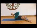 Nazik Yoga Poses: Yoga Tam Geri Resim 3