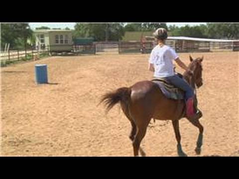 Acemi Daha Az Eğitimli Bir At İle Binicilik : At Koşu Antrenmanı 
