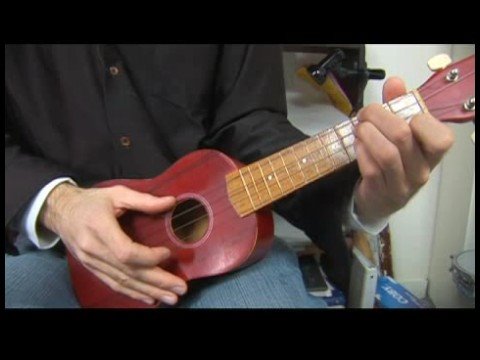 Büyük Ve Küçük Ukulele Akorları : Gitar Majör Akor