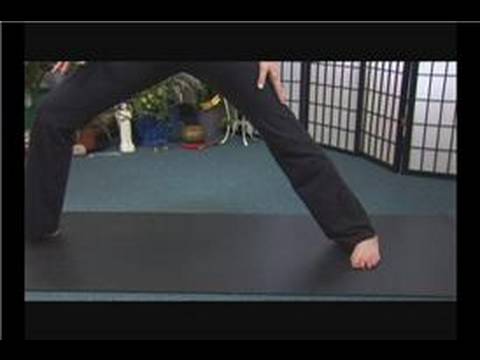 Yanal Açı Poz Yoga (Parsvakonasana) : Yoga Yanal Açı Pozisyonu: Ayak Pozisyonu Resim 1