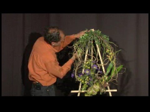 Yapma İpek Çiçek Çelenk : Yeşil Çiçek Çelenk İpek Ekleme 
