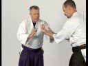 Kotegaieshi: Temel Aikido Teknikleri: Bir Açık Kapmak Kotagaeshi Bilek Kilit Resim 3