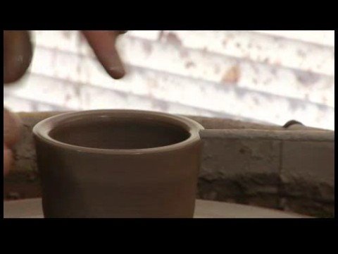 Nasıl Seramik Çay Seti Yapmak: Seramik: Bir İşaretçi Kullanarak Resim 1