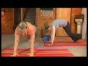 Yoga Güneş Selamlama Surya Namasar : Yoga Güneş Selamlama Yüksek Olan Plank Poz 