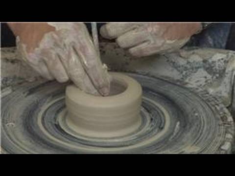Çanak Çömlek Tekerlek Üzerinde Kil Kupalar : Bir Potter\'s Mark